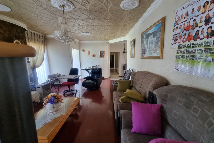 4 Bedroom Property for Sale in Neserhof North West